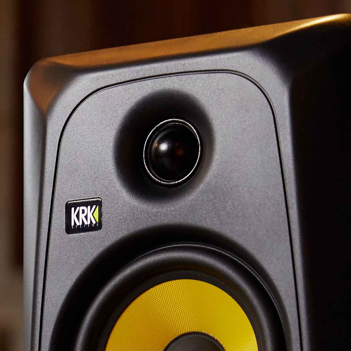 定位を最適化する独自ウェーブガイド