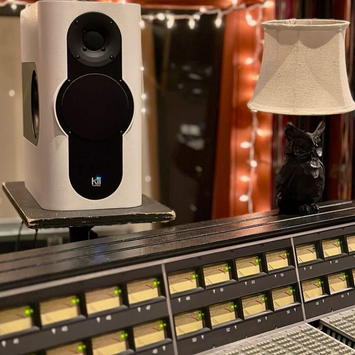 理想的な音場を創り出す中枢