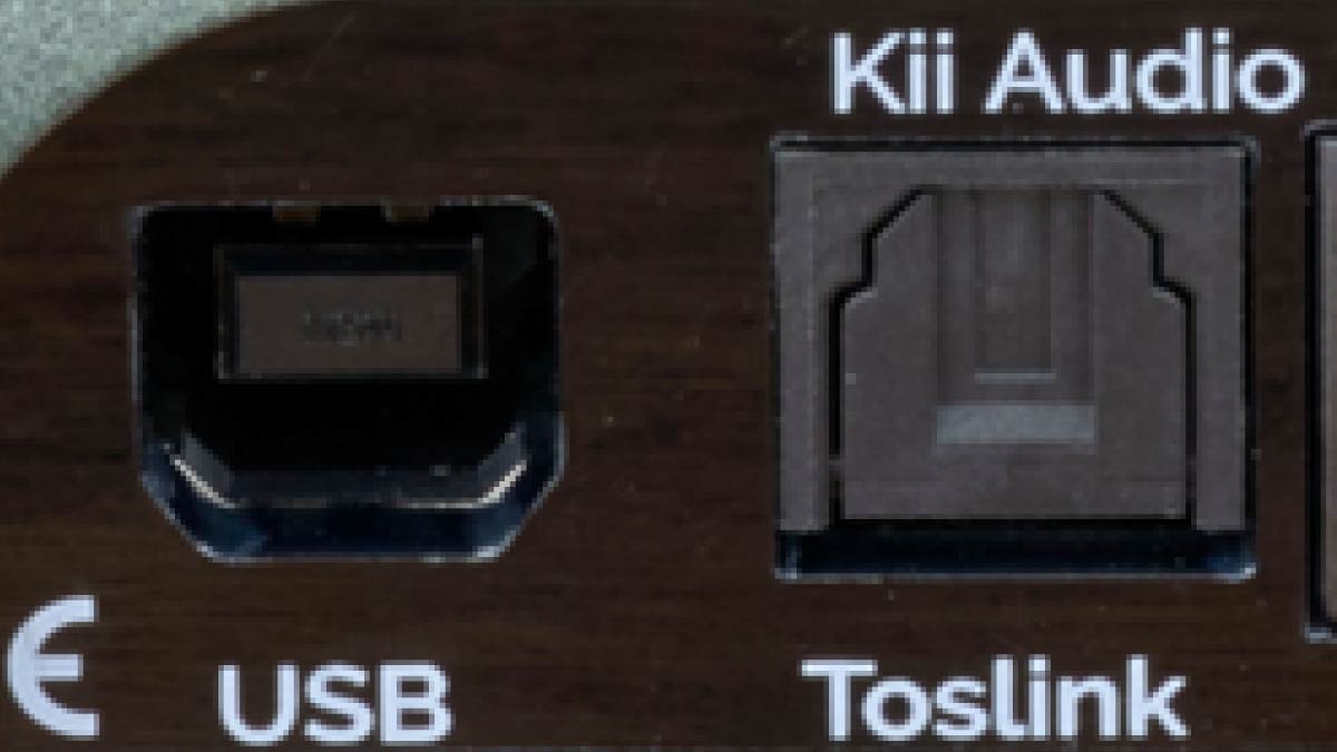 PCオーディオをシンプルに構成するUSB接続