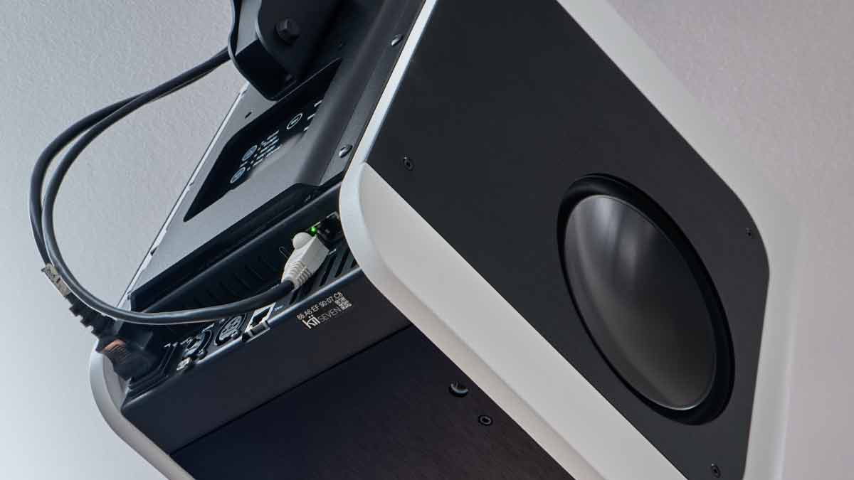 高精度な音像定位が可能にする、実在感のある音場