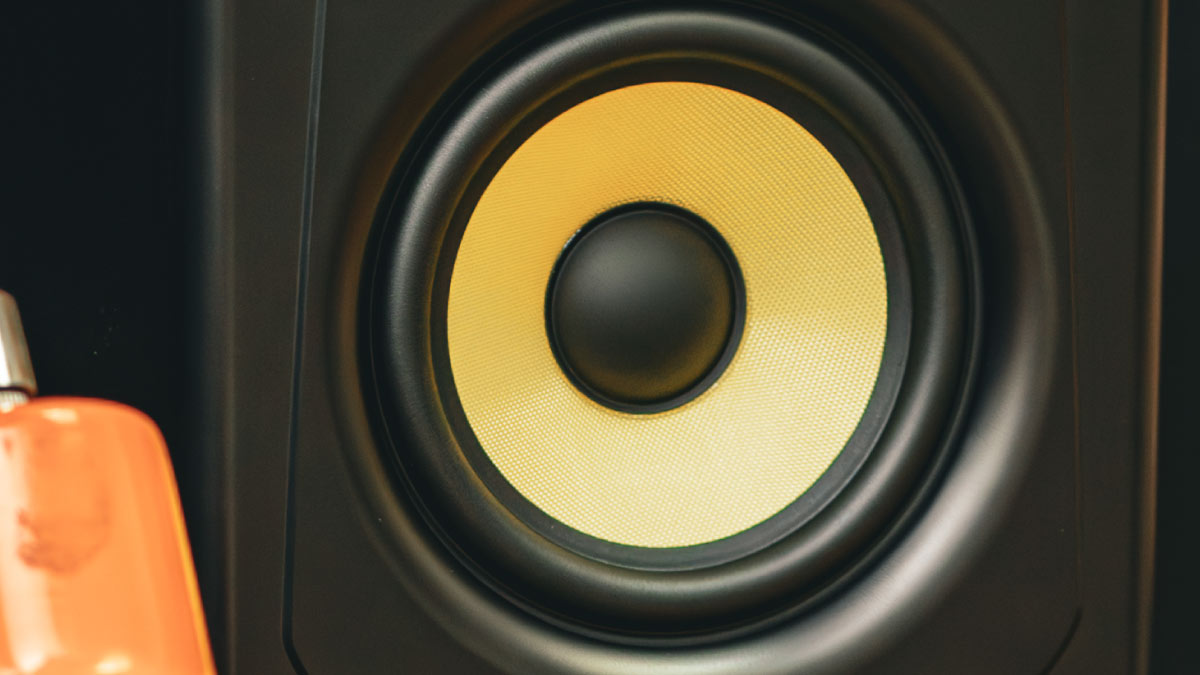 やさしく響くコンポジット・ウーファー