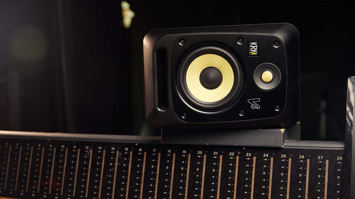 フルレンジのような一体感を実現する時間軸整合型クロスオーバー設計