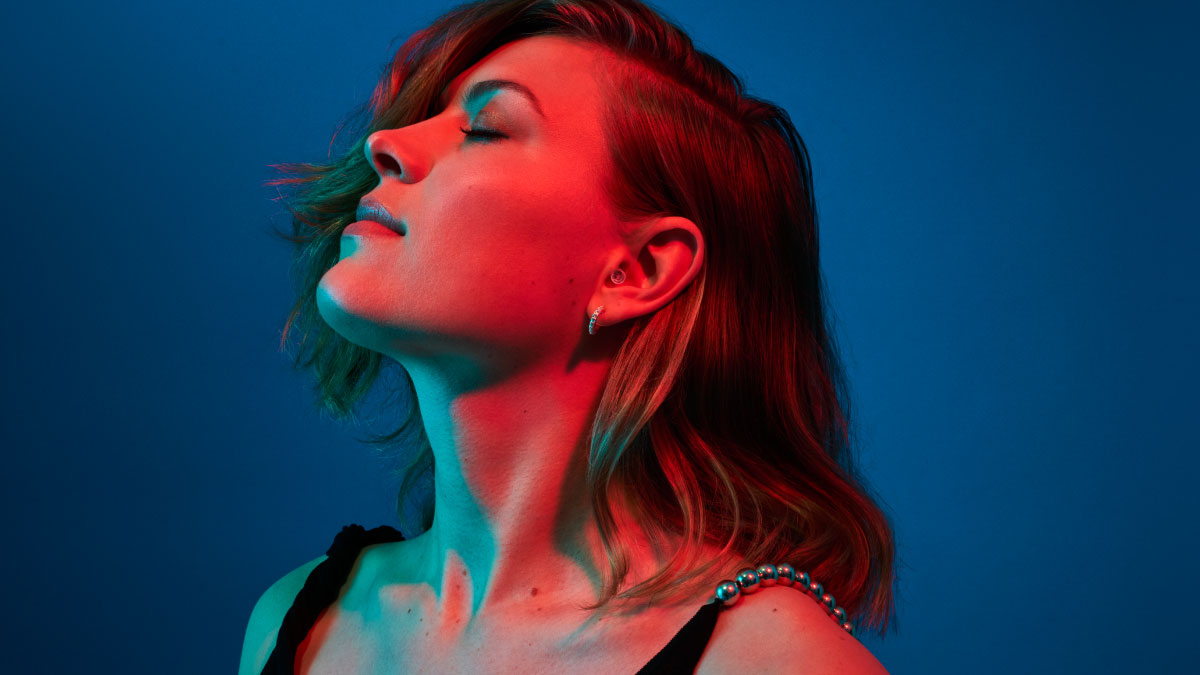 独自の形状設計と柔軟素材がもたらす、快適な装着感