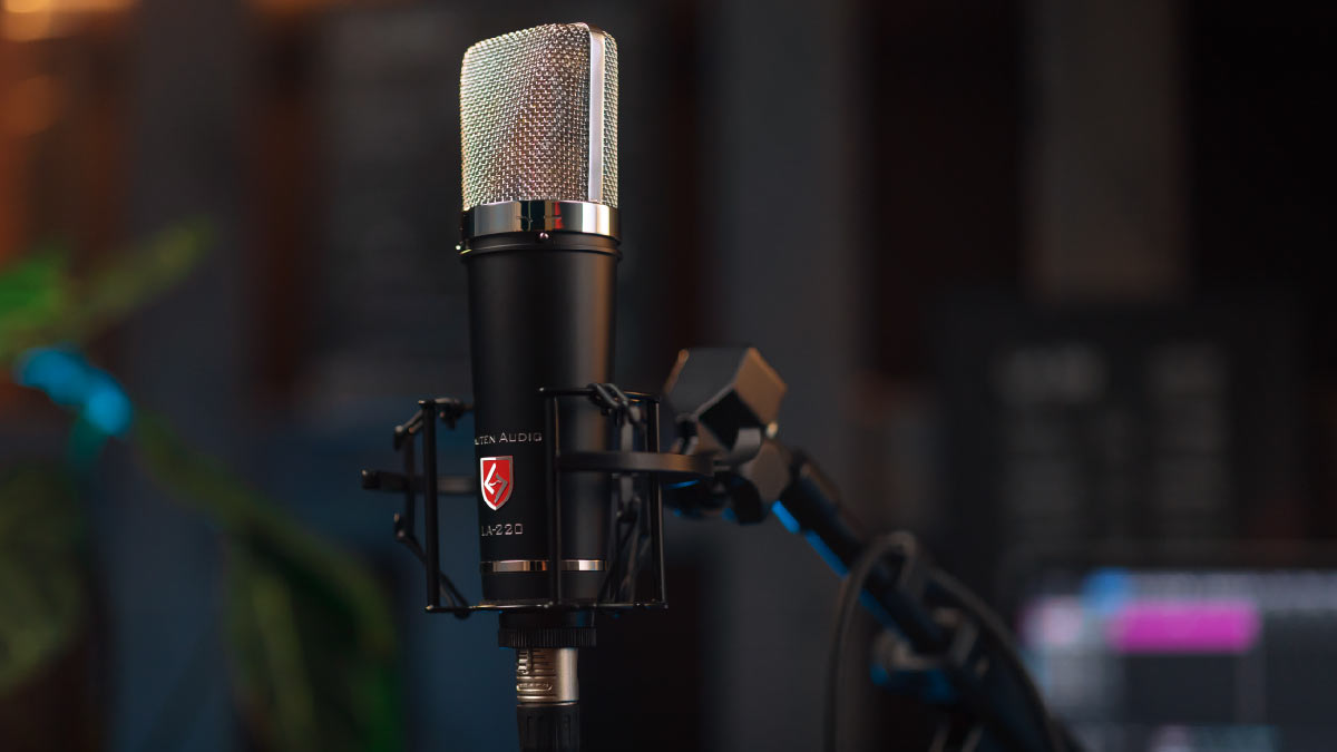 クリアなサウンドを届ける低ノイズ設計