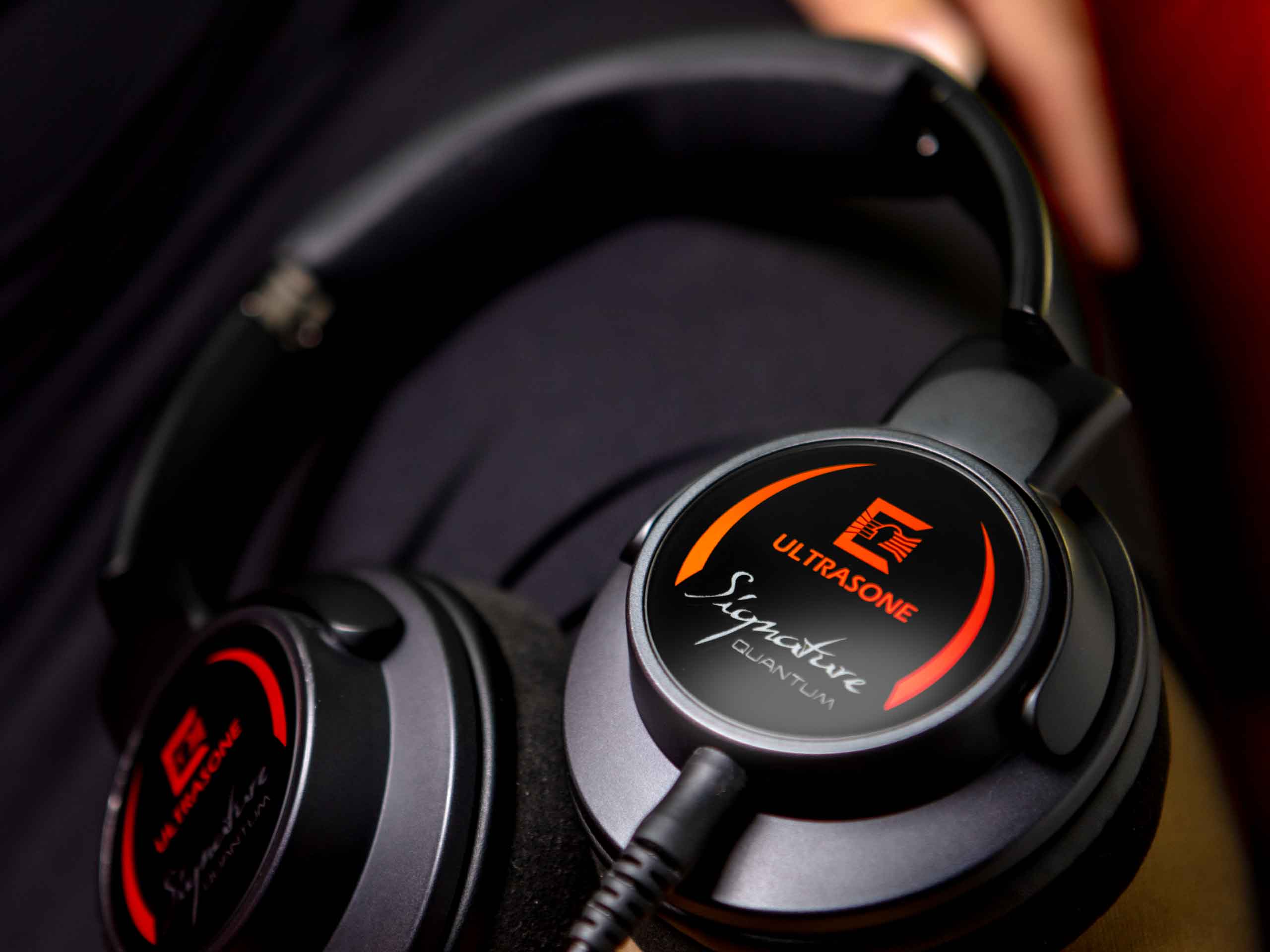 SIGNATURE SERIES